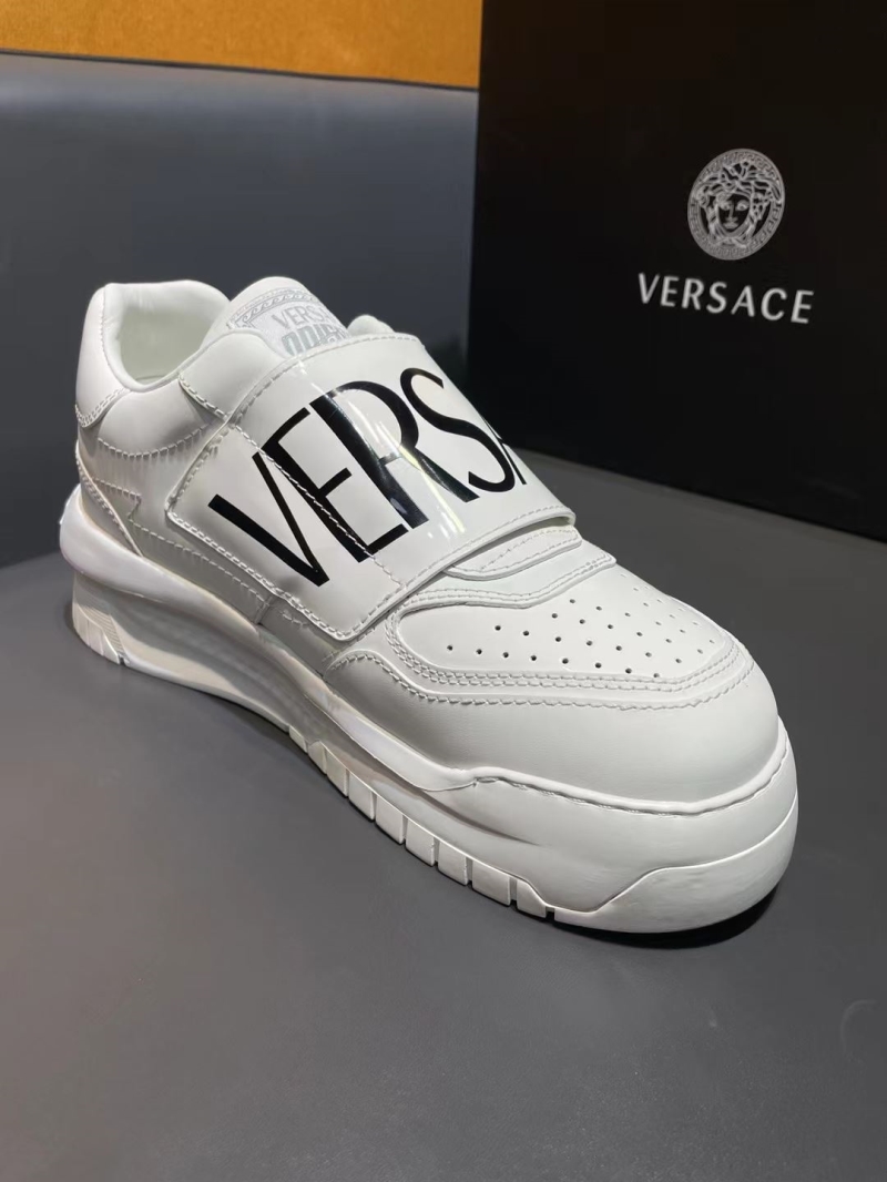 Givenchy Sneakers